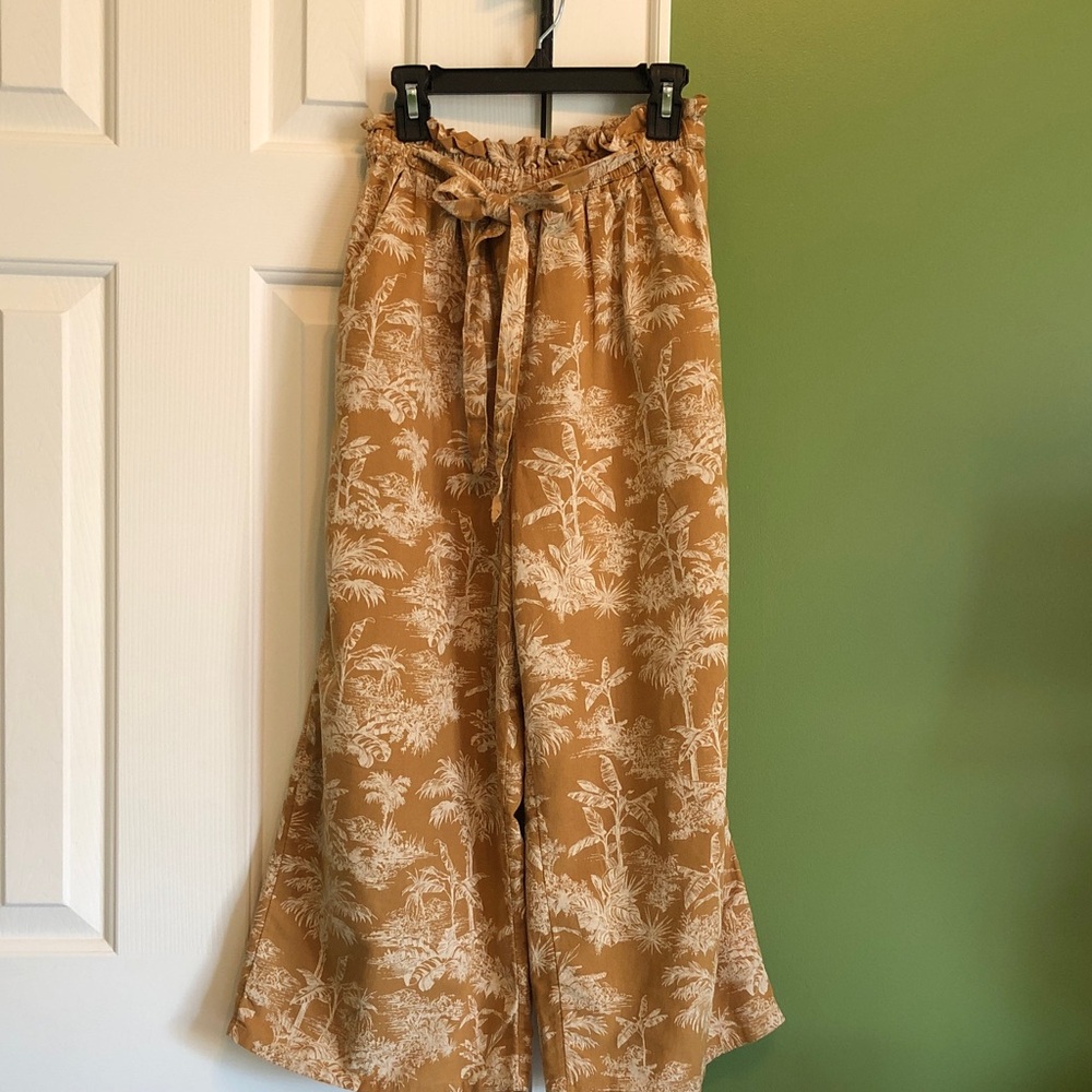 American eagle wide leg capris